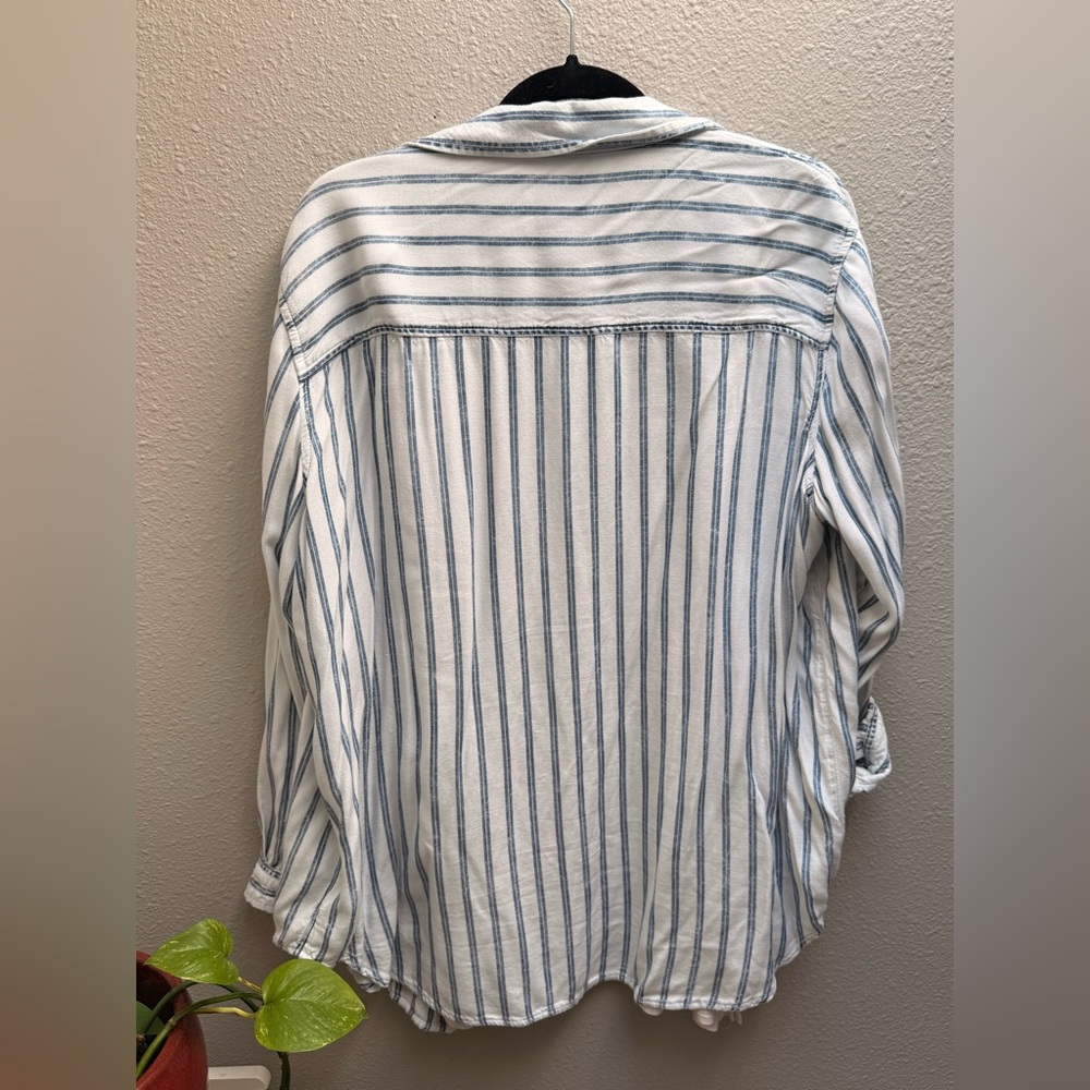 American Eagle Blue and White Striped Button Down - Picture 6 of 6